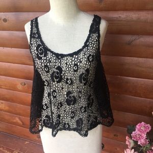 3 for 10$ Black Lace Top . NWT